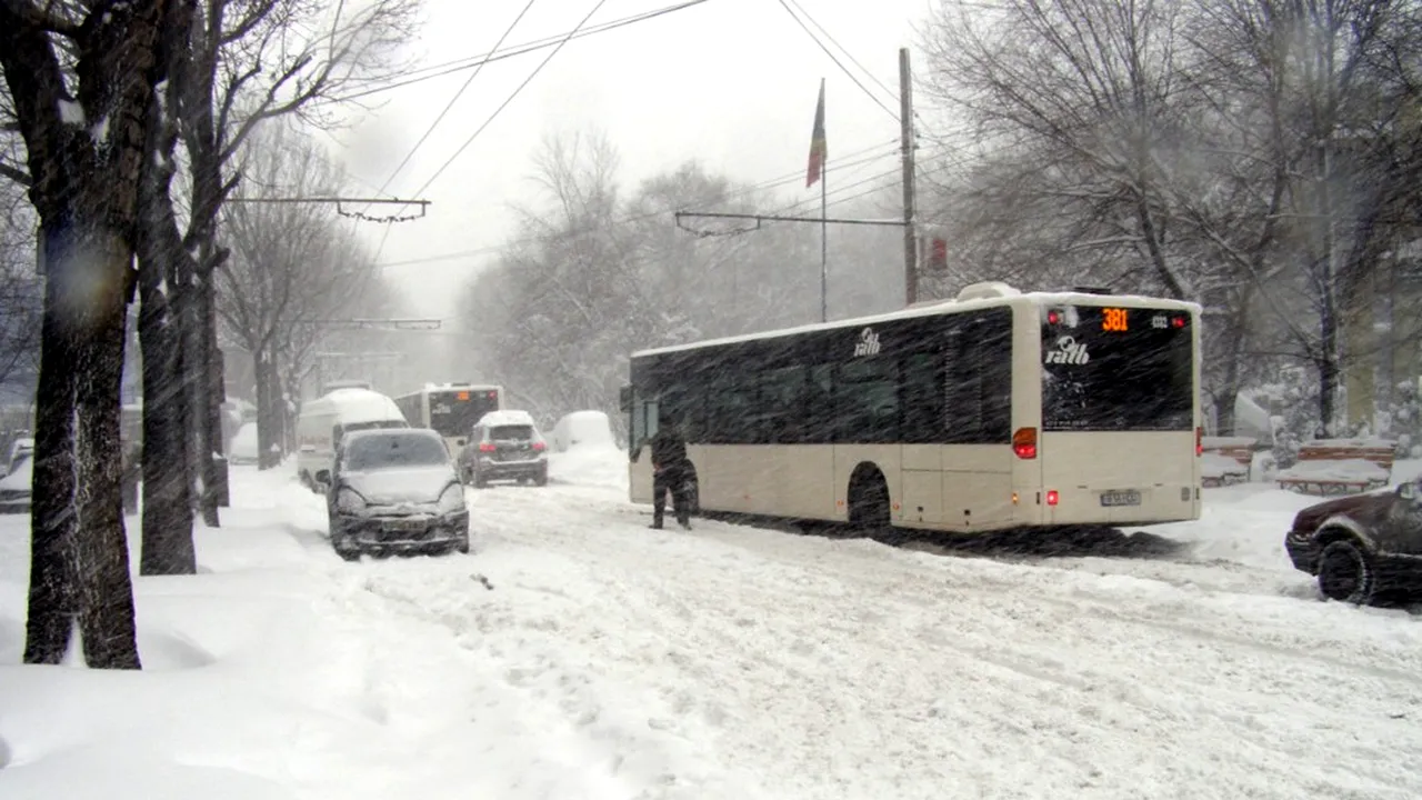 Se prelungește interdicția pentru autobuze pe linia de tramvai. Care sunt efectele. FOTO: Arhiva