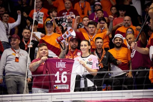 Liderul galeriei Rapid, implicat într-un dosar de evaziune fiscală şi delapidare cu prejudiciu de 17 milioane de lei. Foto: FB/ Liviu Ungureanu