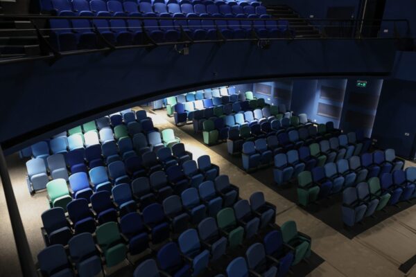 Noile tarife la Teatrul Ion Creangă şi CREART. Proiectul care prevede sumele intră la vot în CGMB. FOTO: Arhiva