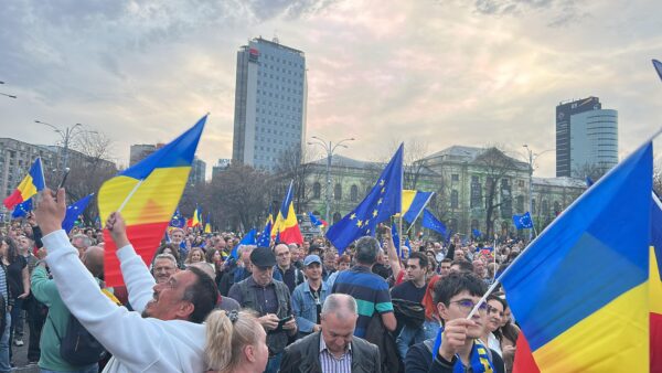 Miting proeuropean în Piaţa Victoriei. FOTO: Cătălin Anghel-Dimache