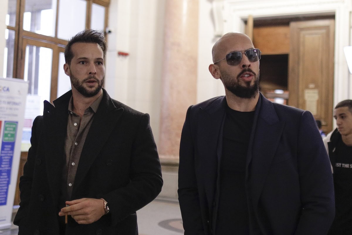 Frații Tate se întorc în România