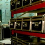 Artefacte de miliarde de euro, depozitate în clădiri din București care stau să cadă