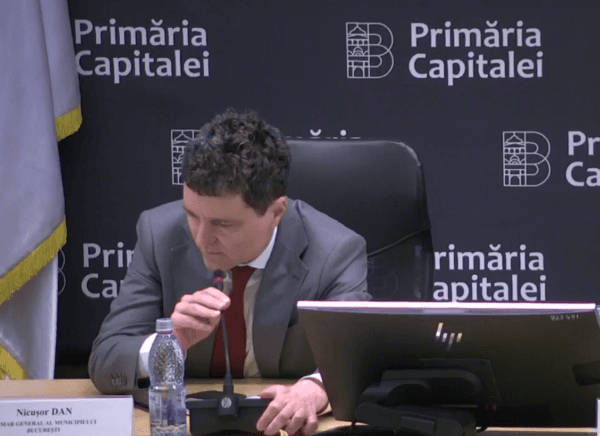 Bugetul Primăriei Capitalei, scos de pe ordinea de zi, la propunerea lui Nicuşor Dan. Foto: Captură de ecran