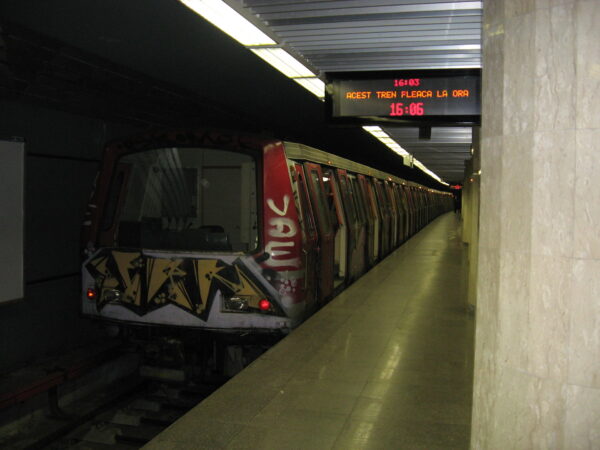 curtcircuit la metrou, cu degajare de fum