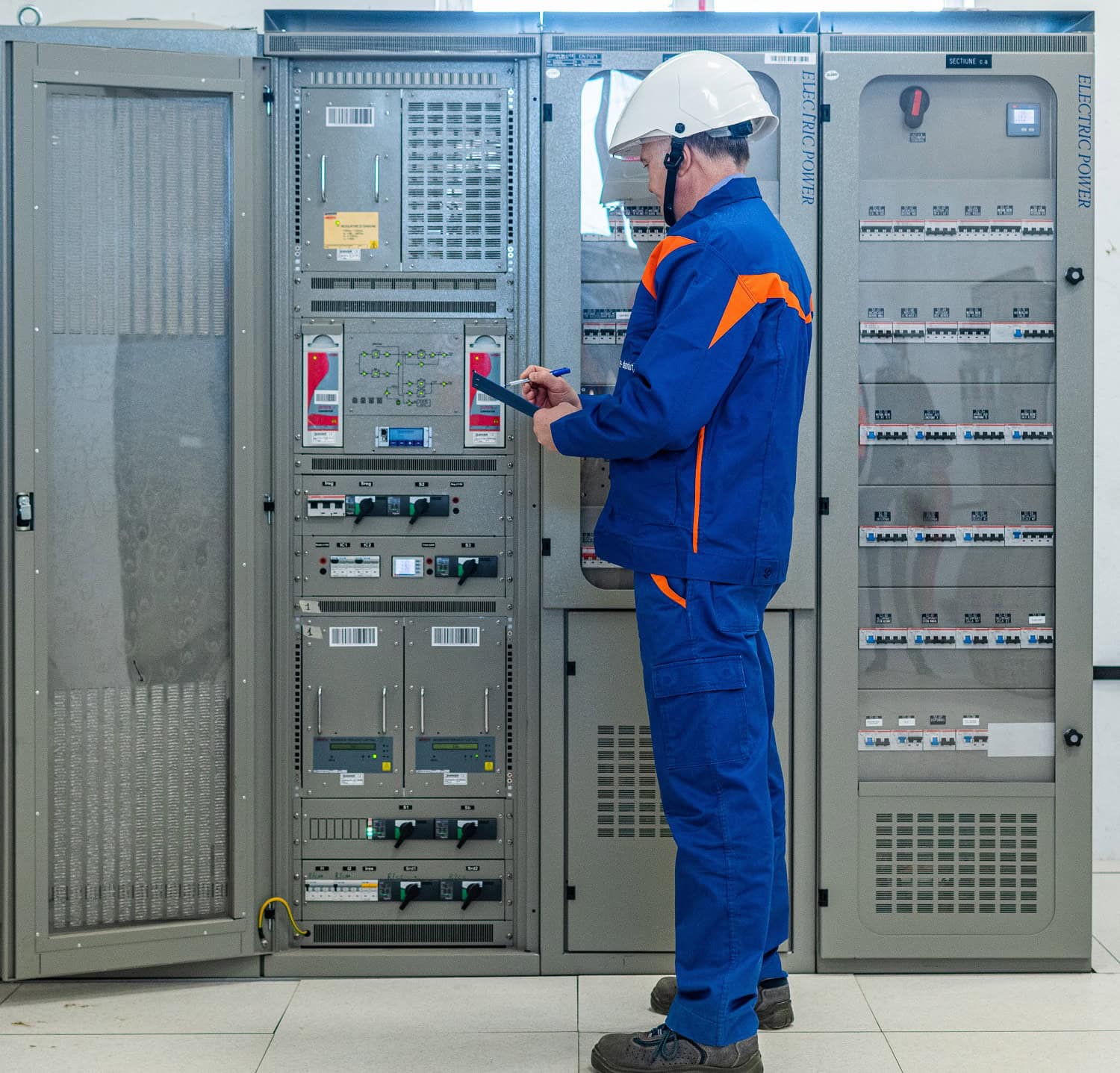 Rețele Electrice Muntenia întrerupe curentul electric în zone din București, Giurgiu și Ilfov. Care sunt zonele afectate. FOTO: reteleelectrice.ro