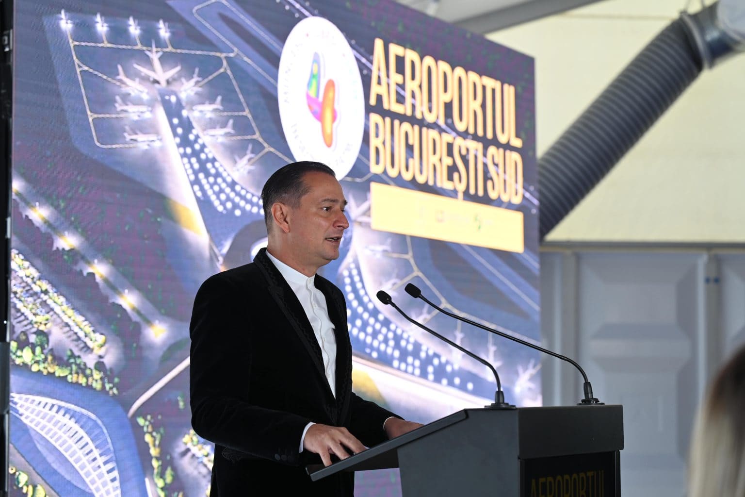 aeroportul din sudul Bucureștiului