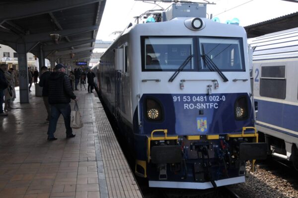 Primul tren refăcut cu fonduri PNRR. FOTO: Club Feroviar
