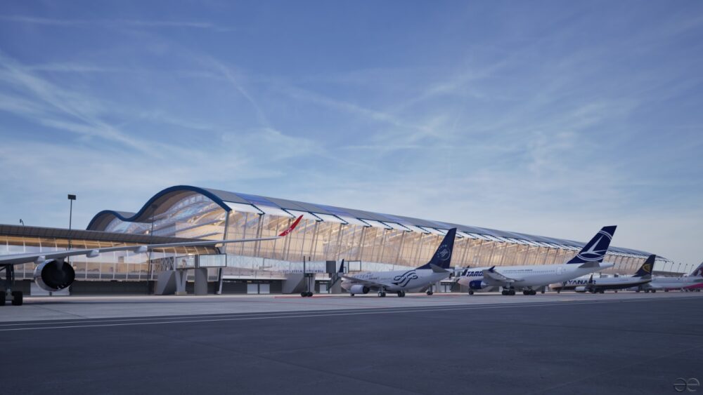 noul terminal al Aeroportului Otopeni
