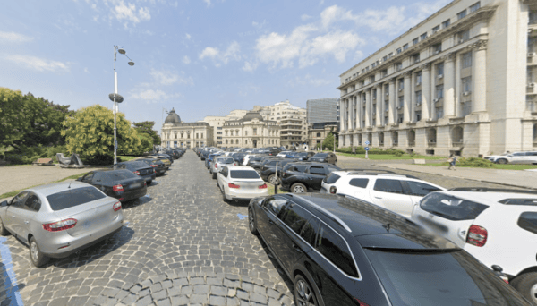 Schimbare pentru Piața Revoluției