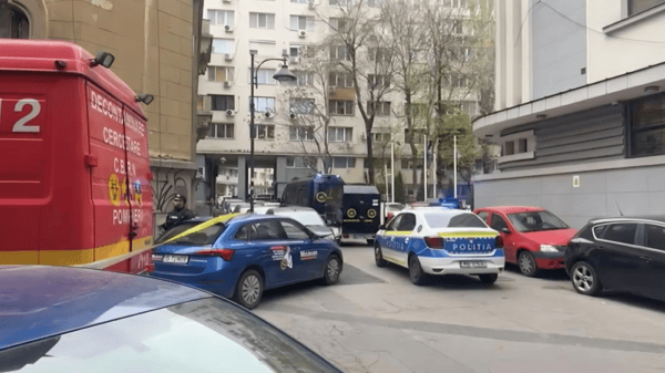 plicurile suspecte trimise