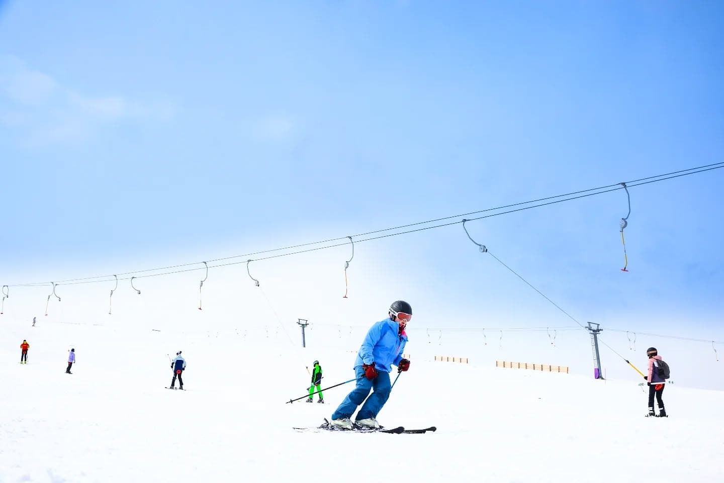 Unde își pot petrece bucureștenii weekendul. FOTO: FB / Domeniul schiabil Transalpina - Voineasa