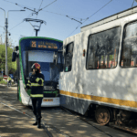 Două tramvaie s-au ciocnit la Eroii Revoluţiei. FOTO: Elena Mano