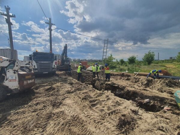 Stadiul lucrărilor de supralărgire a Prelungirii Ghencea, între Cartierul Latin şi Pasajul Domneşti. Foto: FB/ Ionel Scrioșteanu