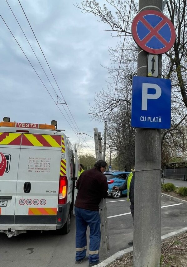 Sector 6 | Se schimbă indicatoarele rutiere. FOTO: PS6