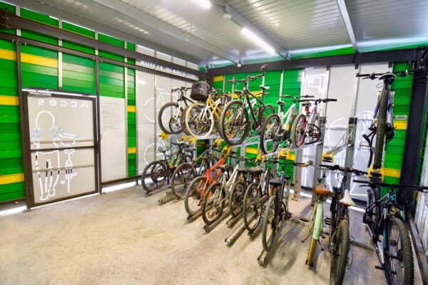 Parcarea pentru biciclete se poate plăti și online. Foto: PS6