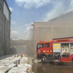 Incendiu în Sectorul 3, a Capitalei. 10 autospeciale de stingere, la fața locului. FOTO: ISU