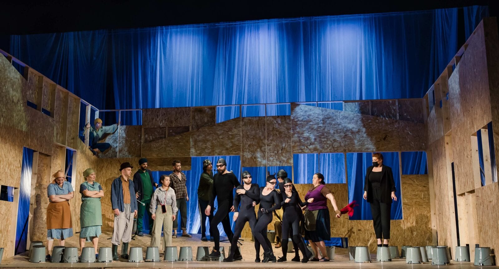 Două spectacole premiate revin la ARCUB, luna aceasta. FOTO: ARCUB