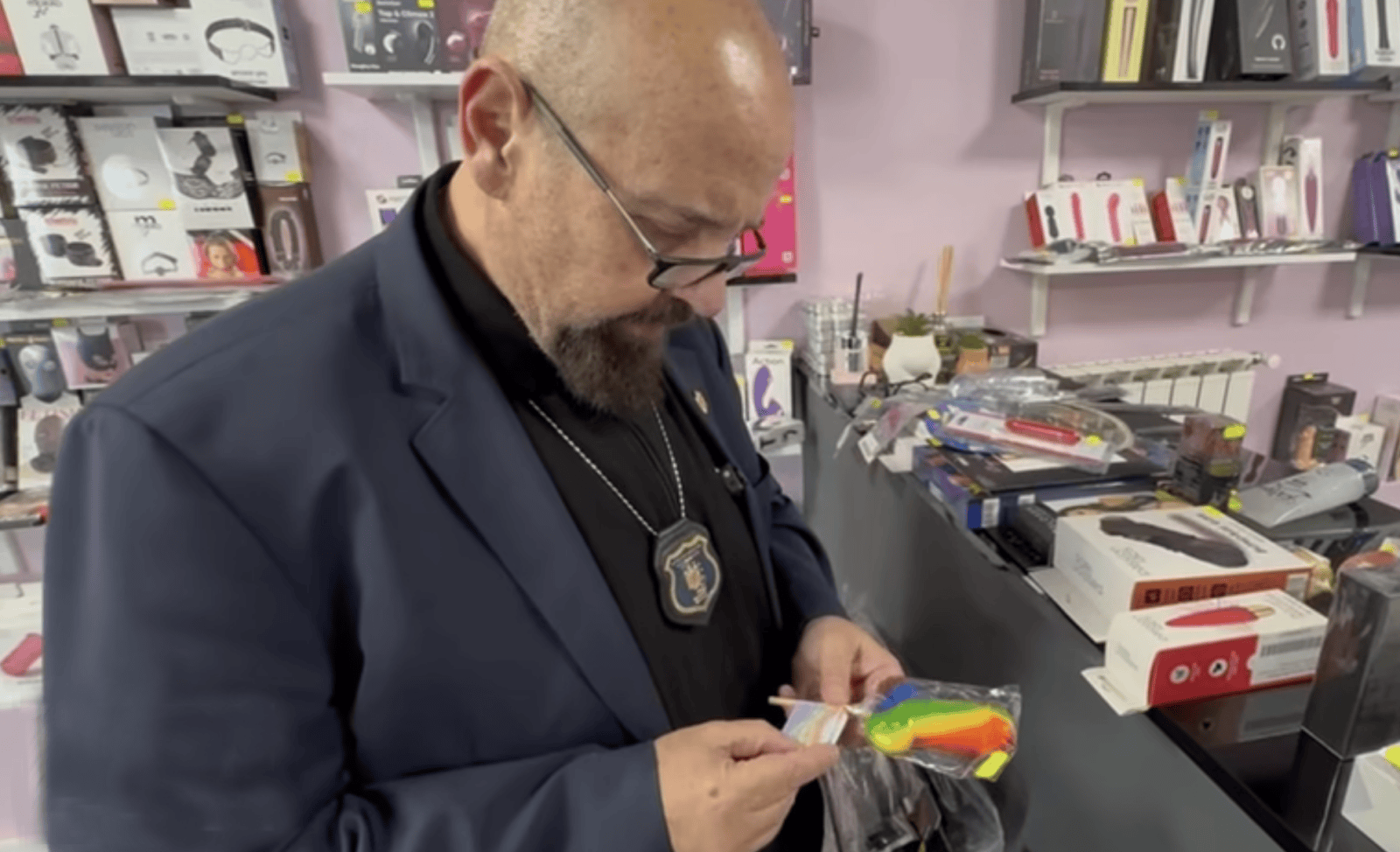 Daune morale pentru Piedone