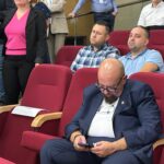 Piedone a „descins” la ultima ședință CGMB la care a participat Nicușor Dan. FOTO: Cătălin Anghel-Dimache