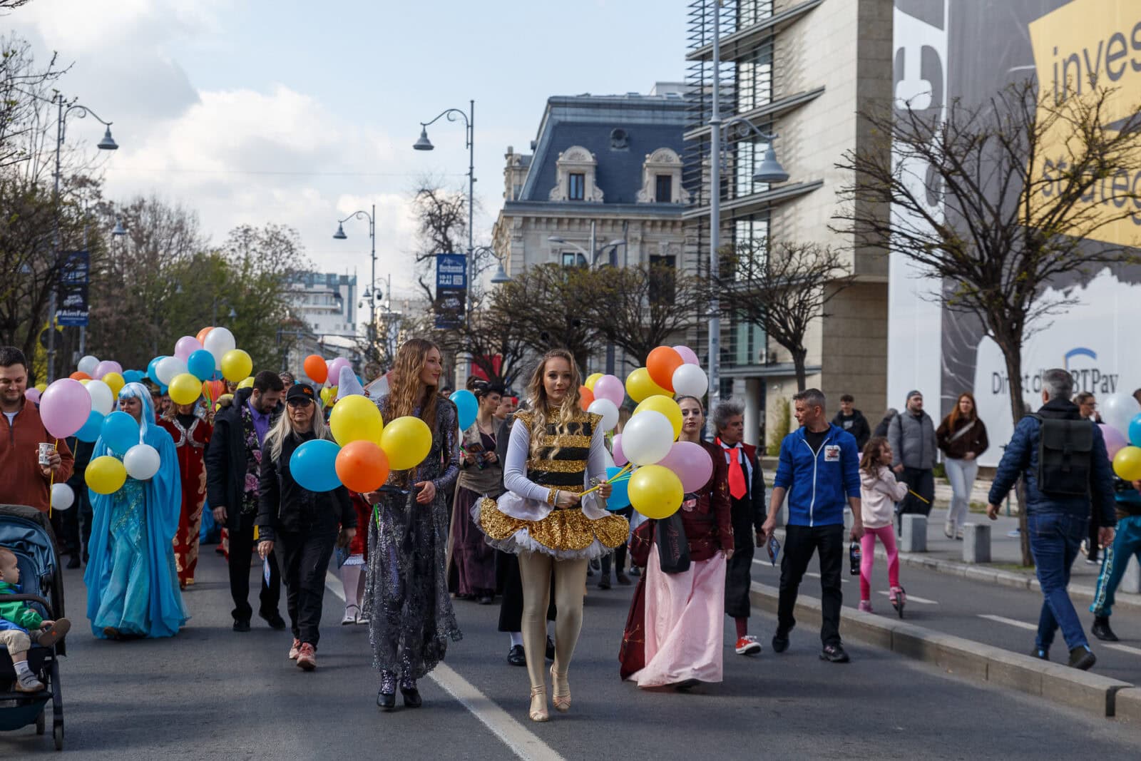 Spectacole, ateliere și magie în weekendul 31 mai – 1 iunie la „Străzi deschise – București”. FOTO: Arhiva