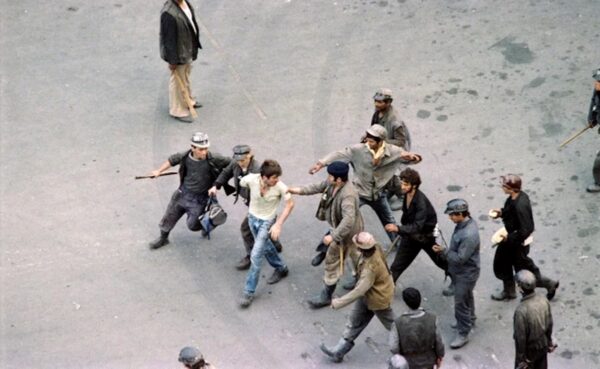 15 iunie 1990