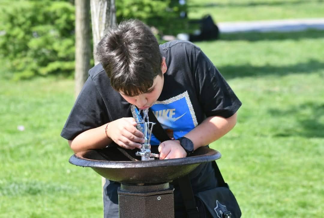 Măsuri anti-caniculă. Cișmele cu apă potabilă, în Sectoarele 2 și 6. FOTO: PS6