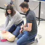 Peste 200 de liceeni din Capitală au primit lecții de prim ajutor | FOTO: ASSMB