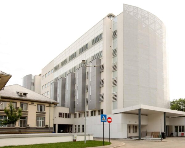 Programul „Med.Edu” îi învață pe părinți despre sănătatea copiilor. Foto: FB/ Stelian Bujduveanu
