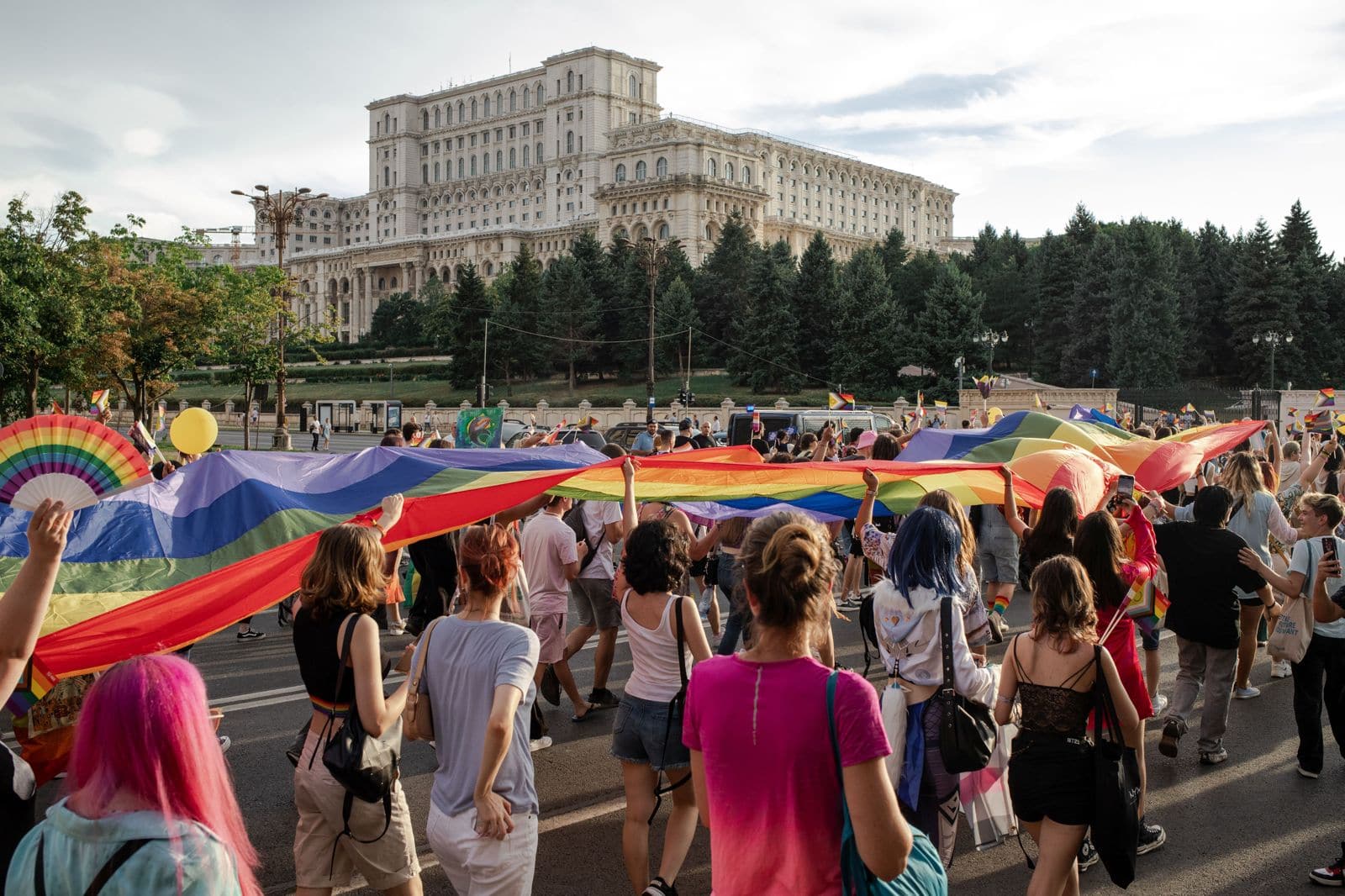 20 de ani de Pride: violențe în stradă și agresiuni ignorate