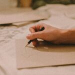 Elevii care vor să urmeze cursurile Universității Naționale de Arte se vor putea înscrie la pregătire de la începutul lunii iulie | FOTO: Imagine cu caracter ilustrativ / unsplash.com - Andrey Novik
