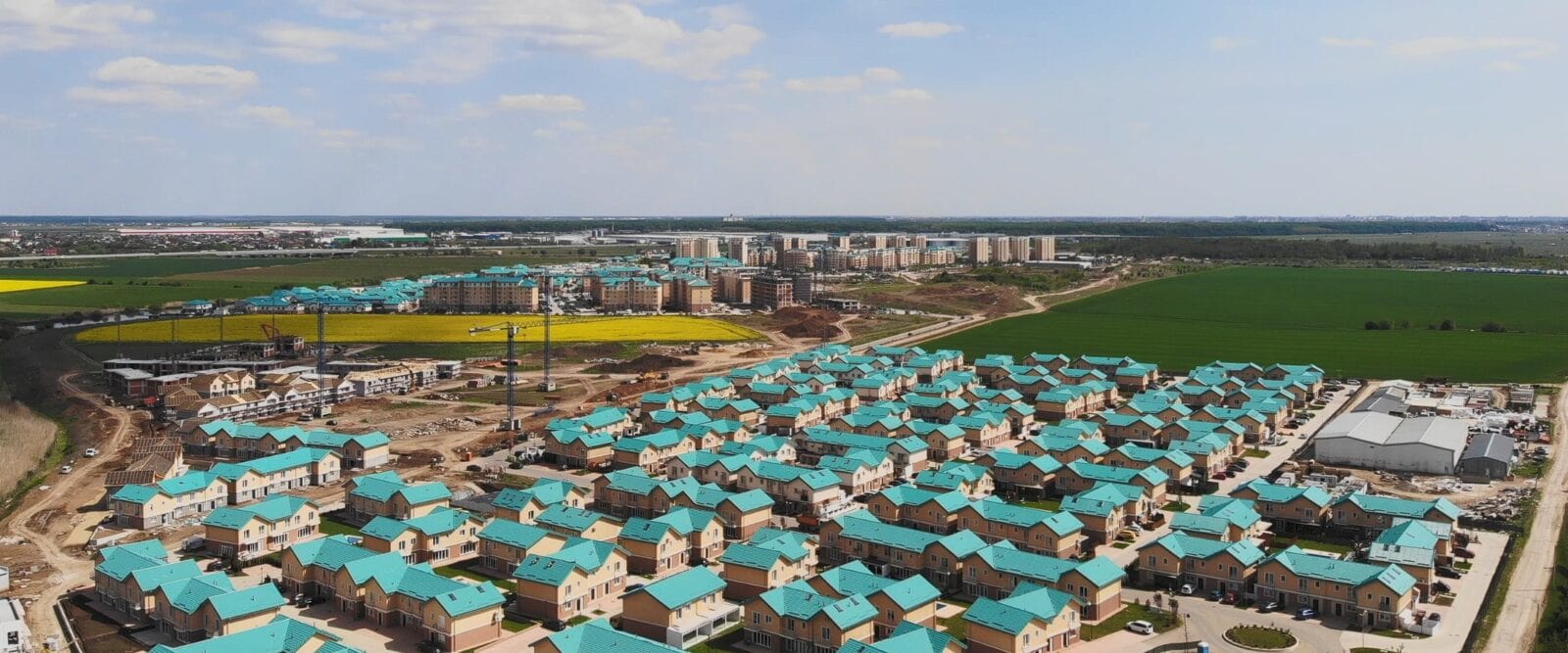 Cosmopolis din „Ilfovistan”, ghetoul „de lux” din Nordul Capitalei