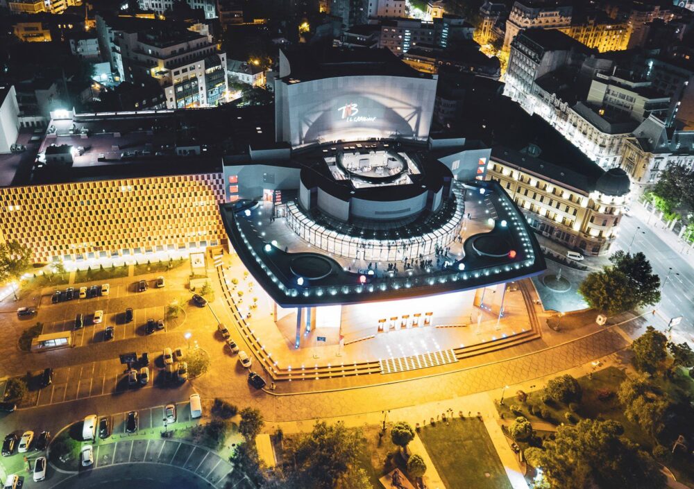 Amfiteatrul în aer liber, pe Teatrul National București. FOTO: TNB