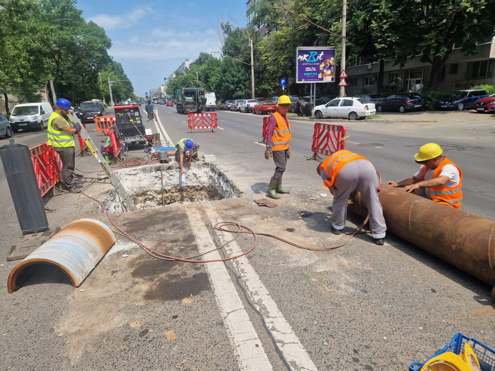 921 de imobile (blocuri, un spital şi agenţi economici), afectate de lucrări. FOTO: FB / Termoenergetica