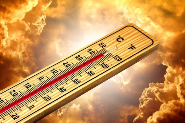 METEO | Codul roșu de caniculă se prelungește. Temperaturile maxime ajunge la 41 de grade. FOTO: Arhiva