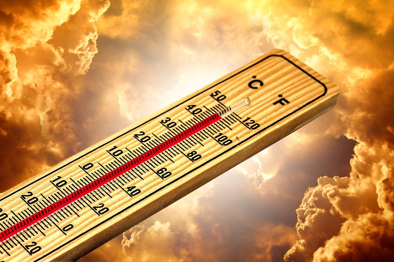 METEO | Codul roșu de caniculă se prelungește. Temperaturile maxime ajunge la 41 de grade. FOTO: Arhiva