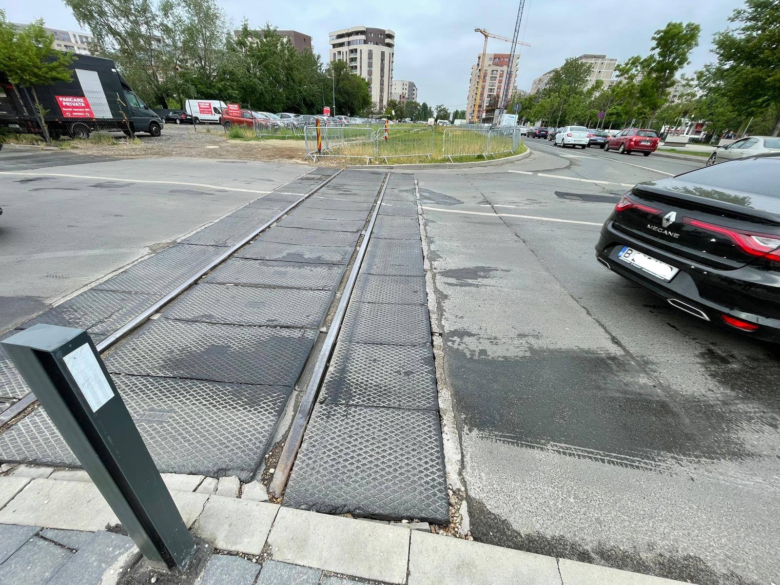 treceri la nivel cu calea ferată