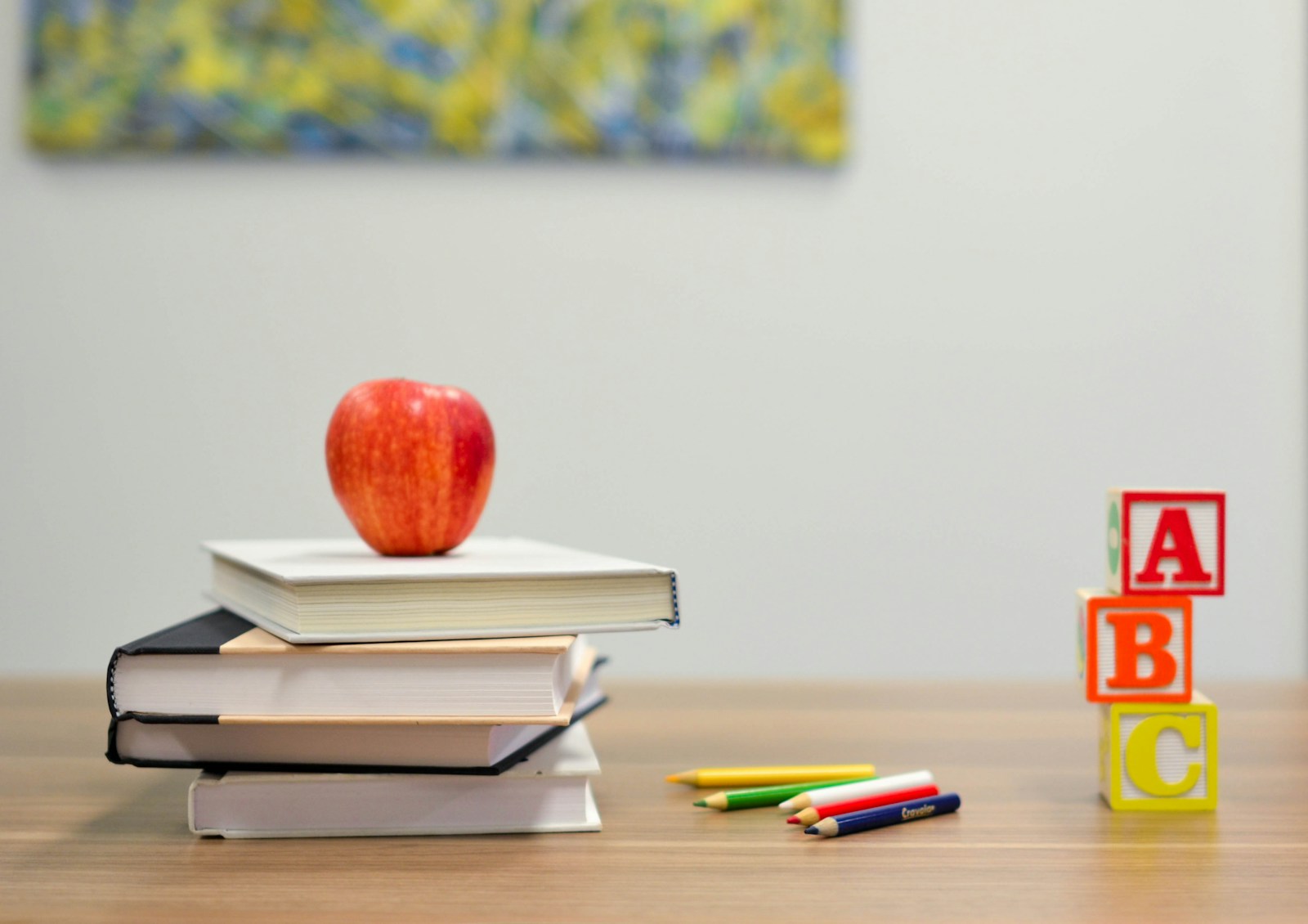 „Educație pentru viață” cu 12 milioane de euro în anul școlar 2025-2026. 25 de școli înscrise în program