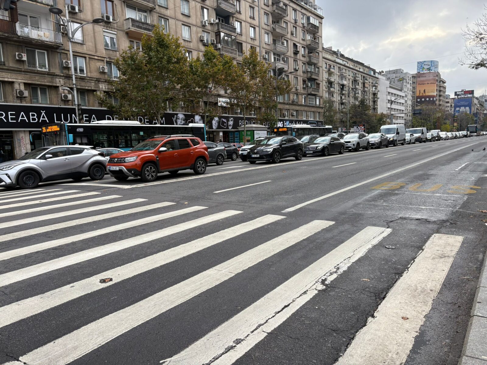 Primăria Capitalei ar urma să piardă trei milioane de lei, plus TVA, dacă noul Plan de Mobilitate Urbană Durabilă (PMUD) nu va fi adoptat. Foto: FB/ Ecopolis