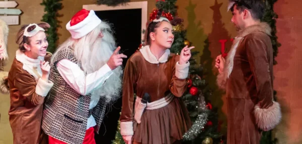 MagicTIC, la Teatrul Ion Creangă, în preajma sărbătorilor de iarnă. FOTO: Teatrul Ion Creangă/ Facebook