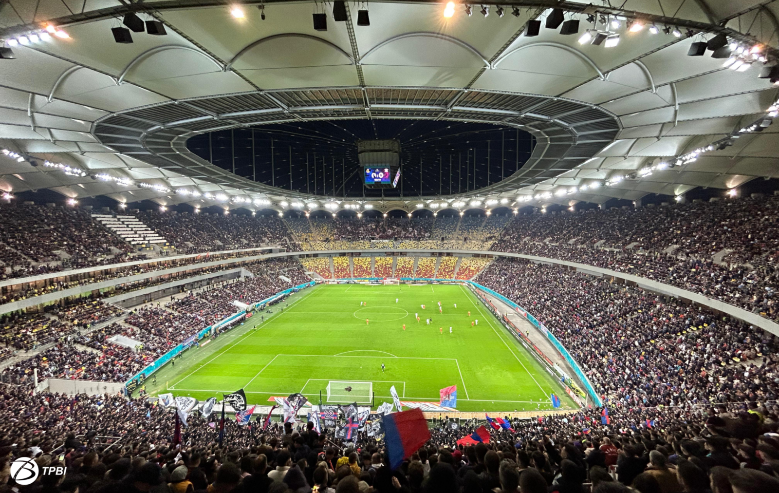 Patru linii STB ar putea fi deviate sâmbătă seara, pentru meciul FCSB – Oțelul Galați. FOTO: TPBI