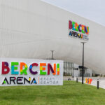 Patinoarul Berceni Arena, închis publicului. Accesul pe gheață este permis doar pentru antrenamentele din cadrul campionatului | FOTO: Inquam Photos / Bogdan Buda