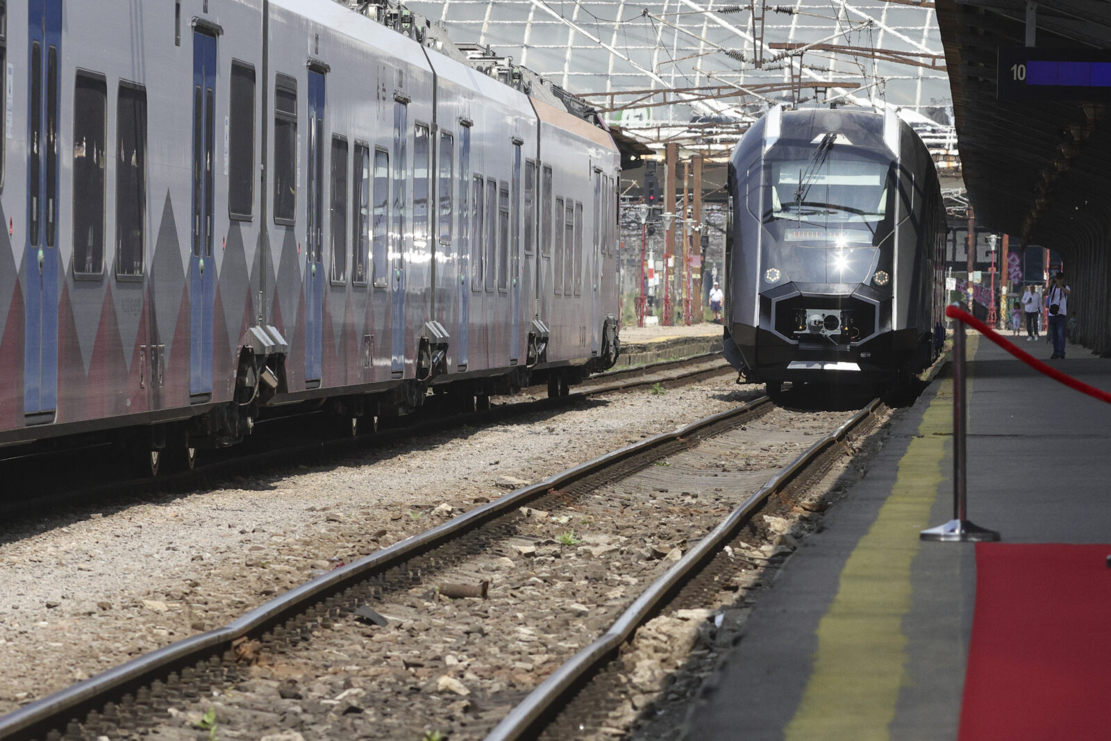 Întârzieri de două ore în Gara de Nord. Sunt afectate sosiri de la Suceava și Iași | FOTO: Inquam Photos - Octav Ganea