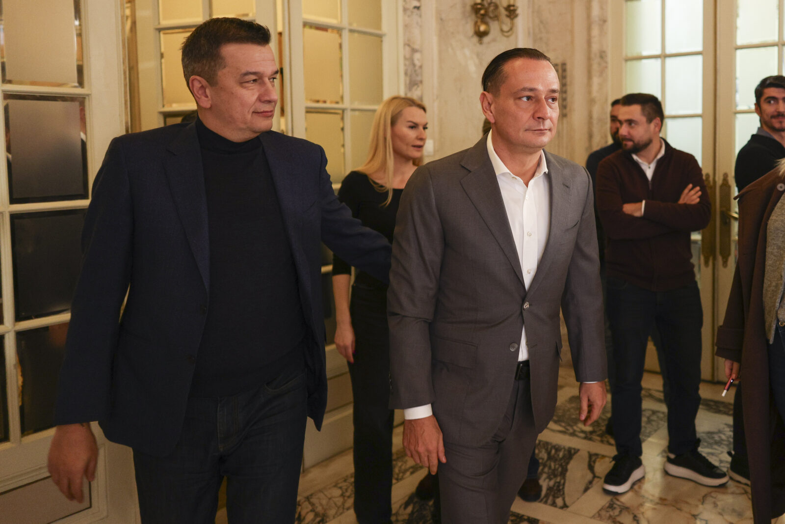 Mai mulți lideri PSD București și-au dat demisia. Social-democrații se reunesc duminică pentru a numi noile conduceri. Foto: Inquam Photos/ Octav Ganea