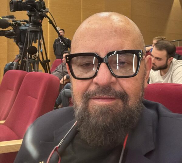 Piedone îl ironizează pe Ciprian Ciucu