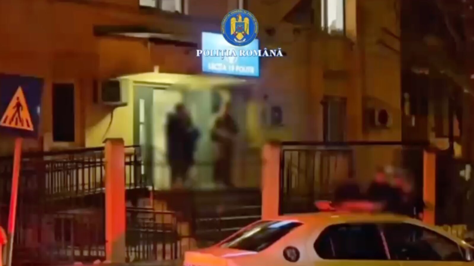 Bătaie în trafic pe o stradă din Sectorul 5. Un bărbat și fiul său minor, reținuți de polițiști