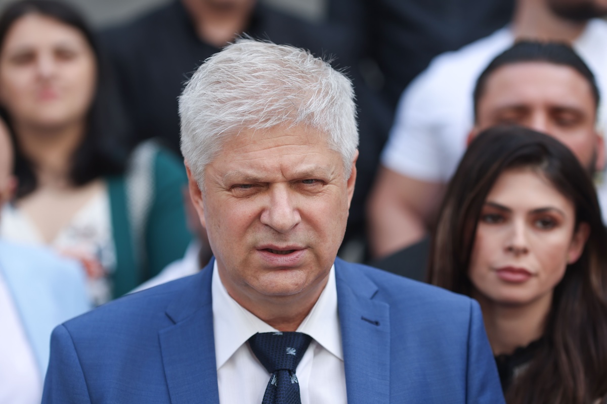 diamantele de 2 milioane de euro