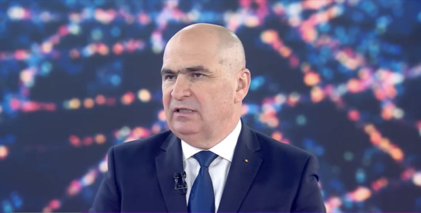 acuzațiile lui Hubert Thuma