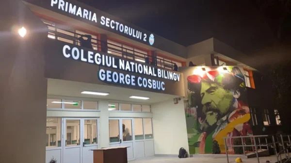 Profesor acuzat de violență la Colegiul „George Coșbuc”. Elev: „Ca profesor e super, ca persoană e dezaxat”