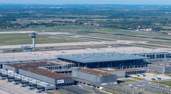 Grevă pe aeroportul din Berlin