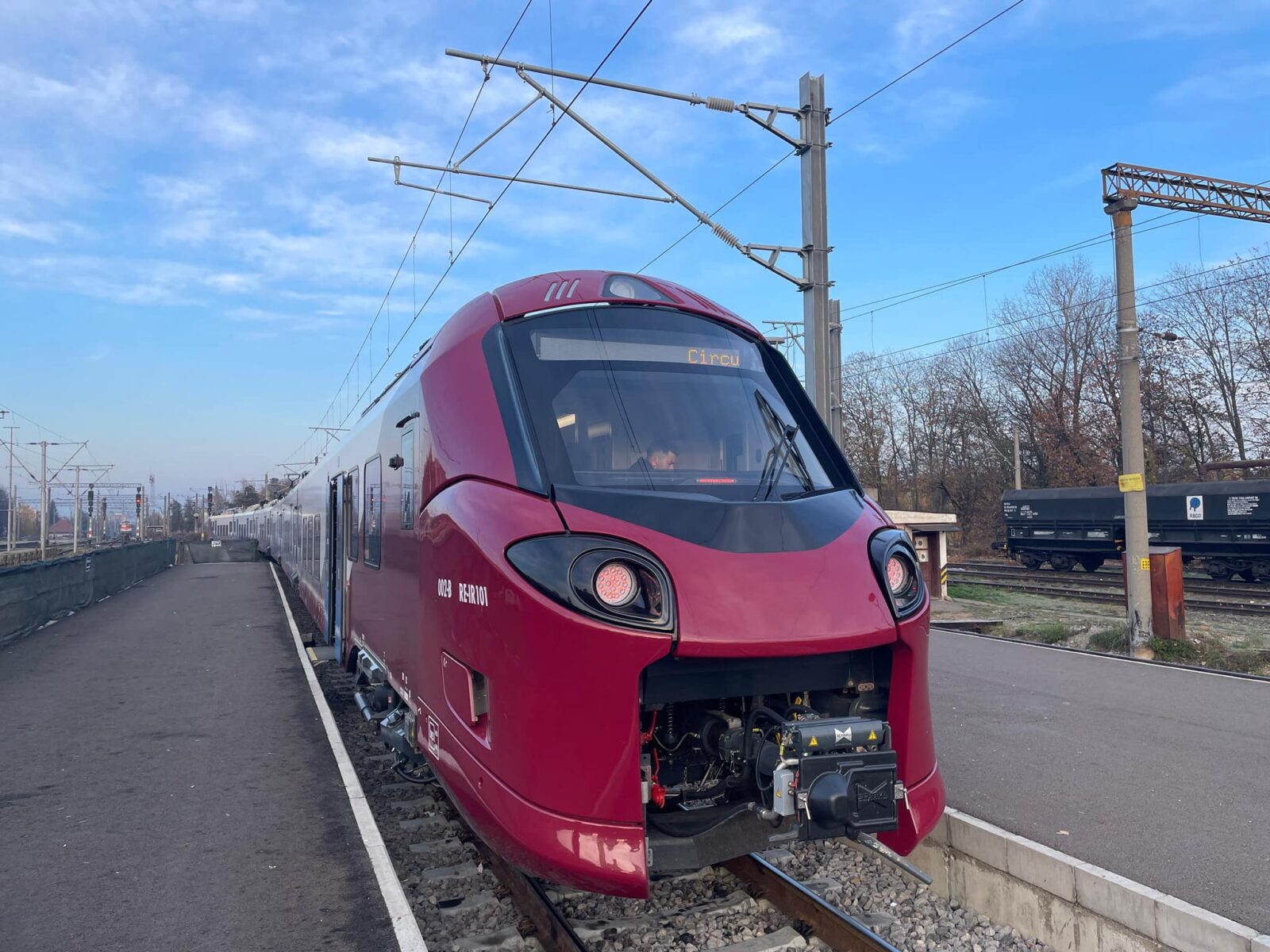 CFR Călători introduce o nouă rută din Gara de Nord, operată cu rame electrice Alstom | FOTO: FB / Ionuţ Săvoiu